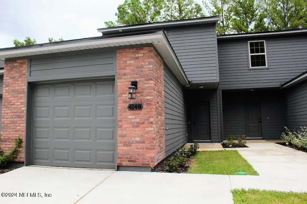 4148 Quiet Creek Loop Middleburg FL 32068