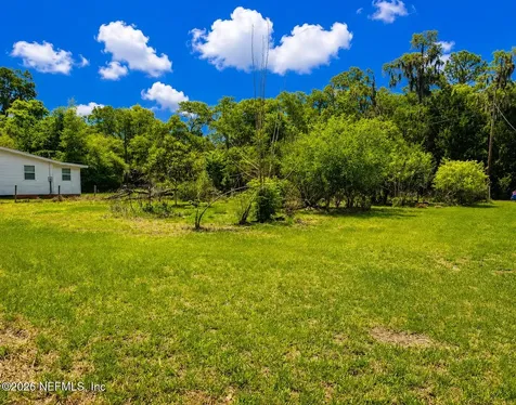 116 Biscayne Drive Florahome FL 32140