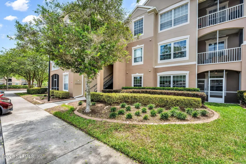 7990 Baymeadows Road E Jacksonville FL 32256