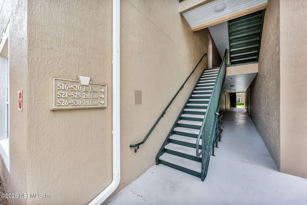 7990 Baymeadows Road E Jacksonville FL 32256