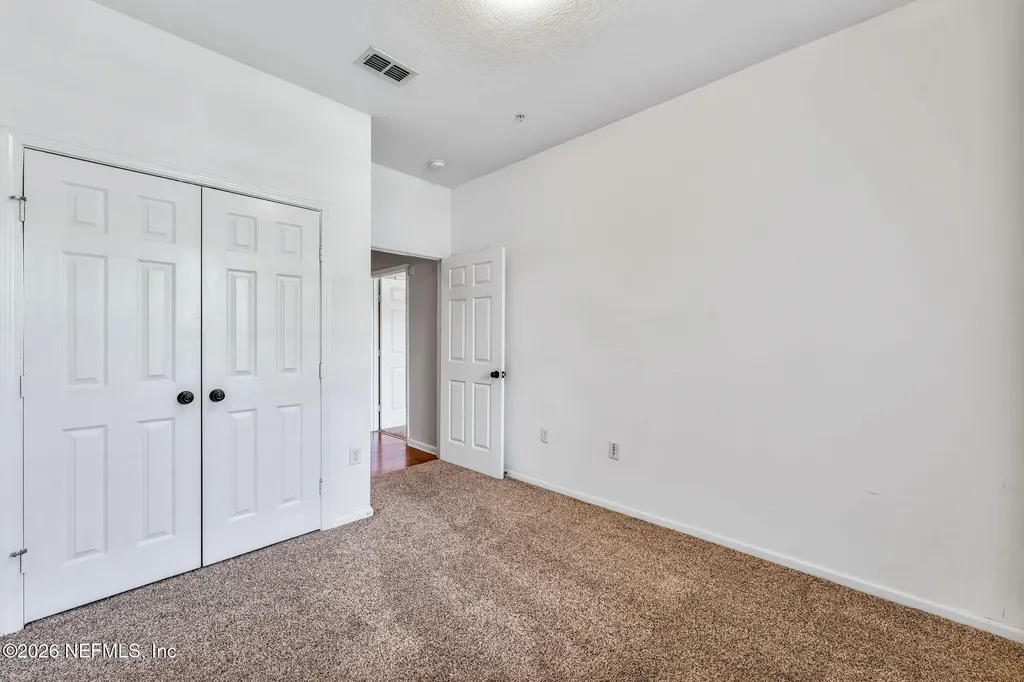7990 Baymeadows Road E Jacksonville FL 32256