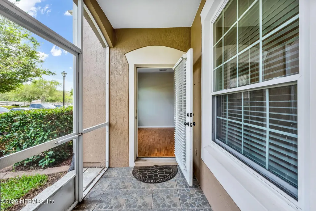 7990 Baymeadows Road E Jacksonville FL 32256