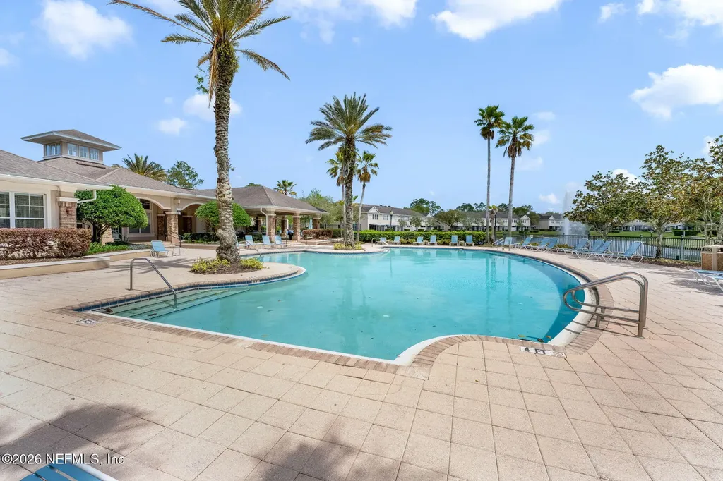 7990 Baymeadows Road E Jacksonville FL 32256
