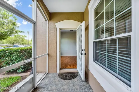 7990 Baymeadows Road E Jacksonville FL 32256