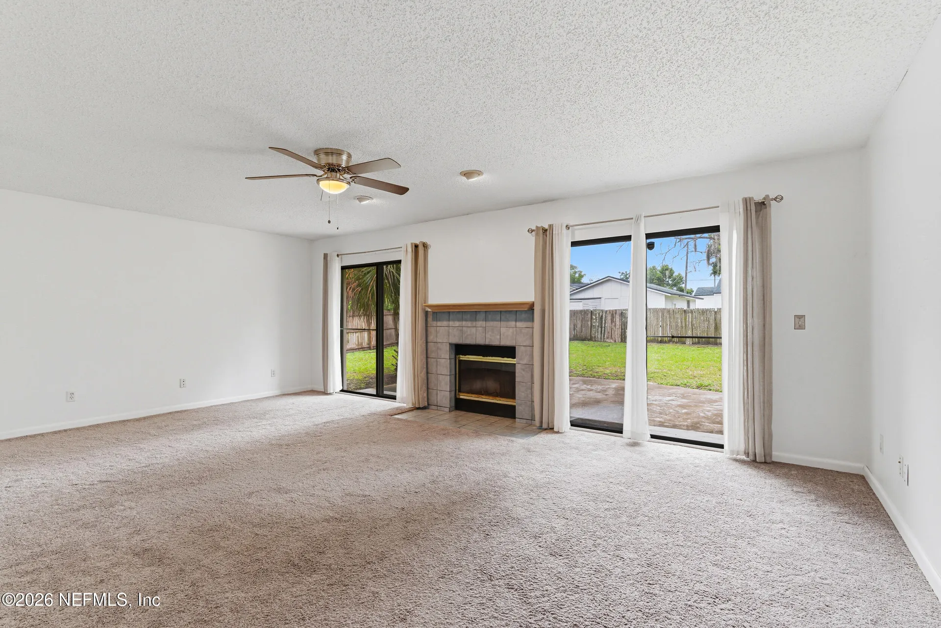 6104 Robbins Circle S Jacksonville FL 32211