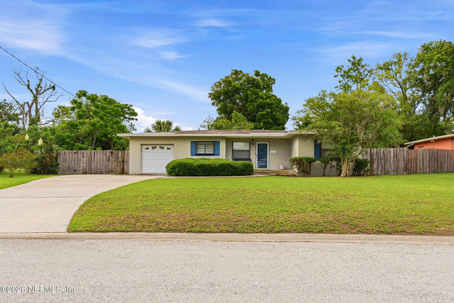 6104 Robbins Circle S Jacksonville FL 32211