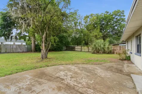 6104 Robbins Circle S Jacksonville FL 32211