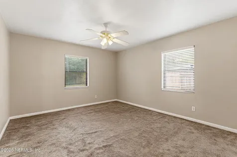 6104 Robbins Circle S Jacksonville FL 32211