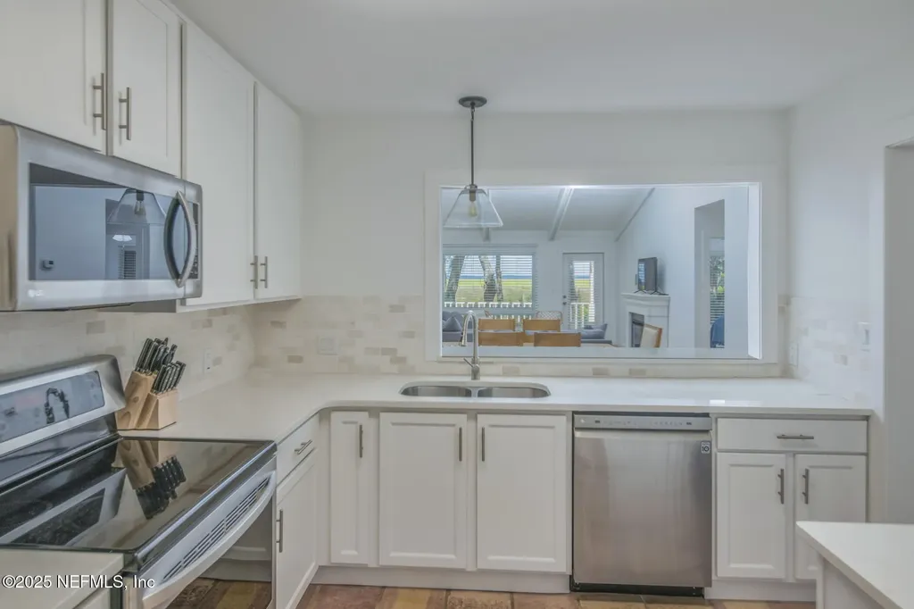 3426 Sea Marsh Road Fernandina Beach FL 32034