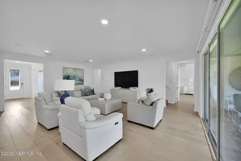 82 Glenhurst Avenue Ponte Vedra FL 32081