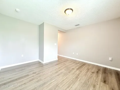 1385 Panther Lake Parkway Jacksonville FL 32221
