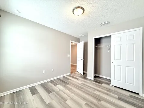 1385 Panther Lake Parkway Jacksonville FL 32221