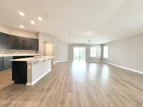 1385 Panther Lake Parkway Jacksonville FL 32221