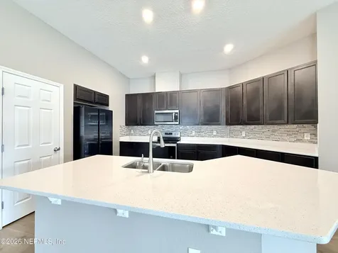 1385 Panther Lake Parkway Jacksonville FL 32221