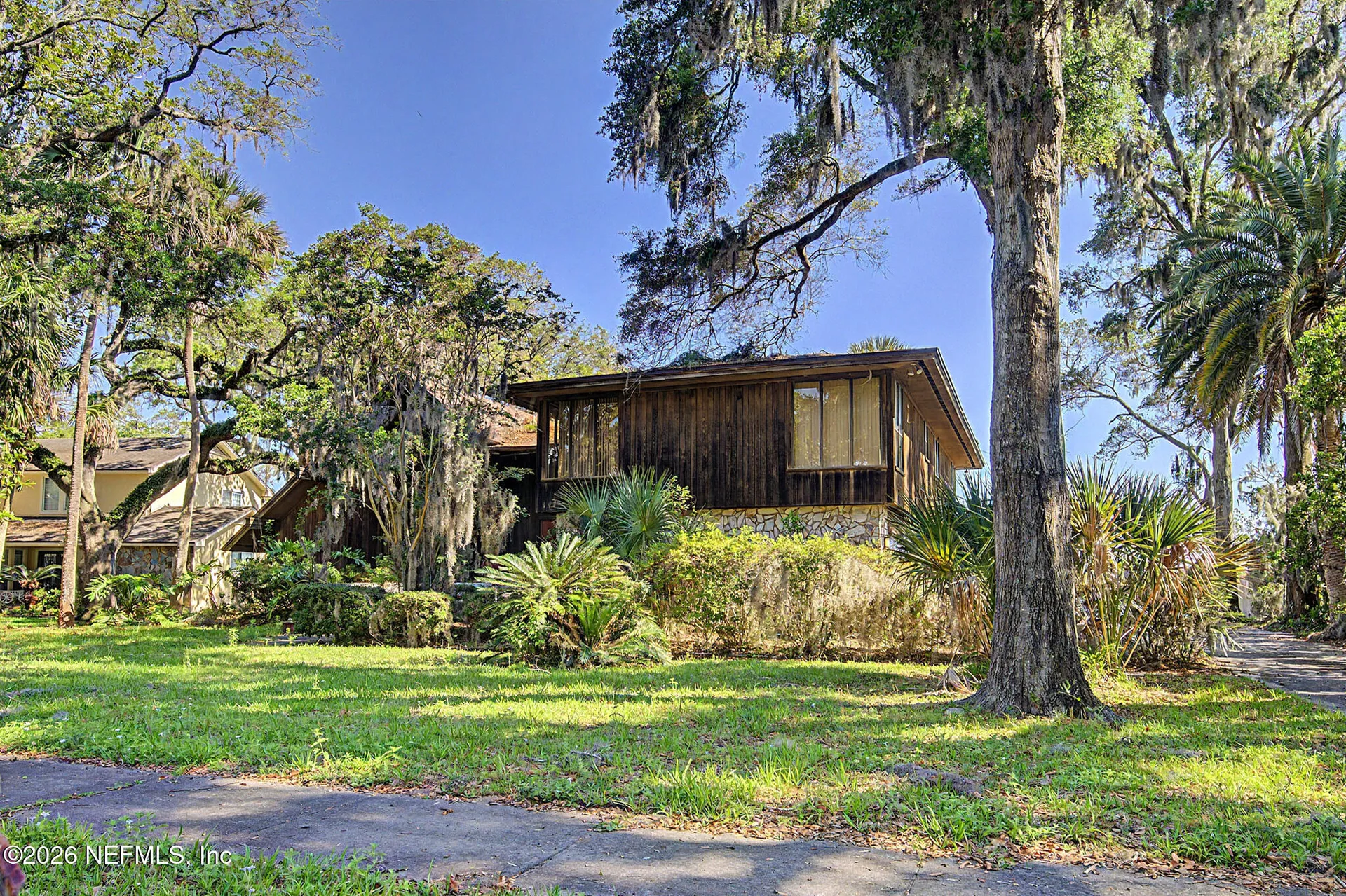 5457 River Trail Road N Jacksonville FL 32277