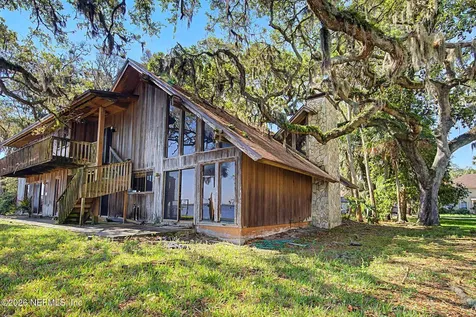 5457 River Trail Road N Jacksonville FL 32277