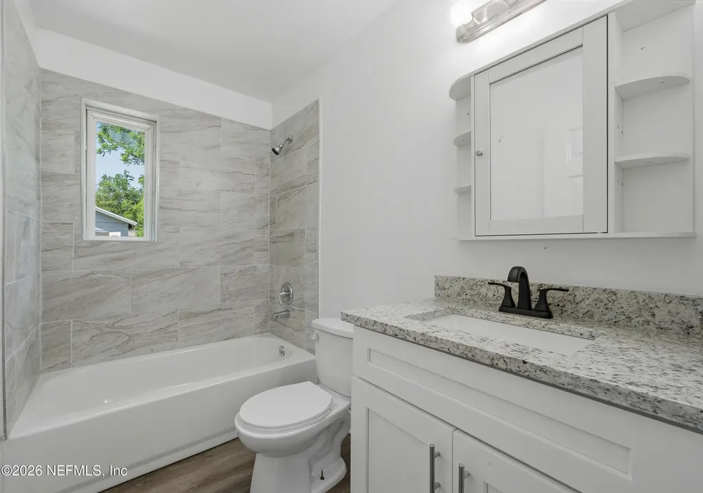 8988 Castle Boulevard Jacksonville FL 32208