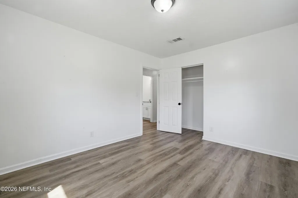 8988 Castle Boulevard Jacksonville FL 32208