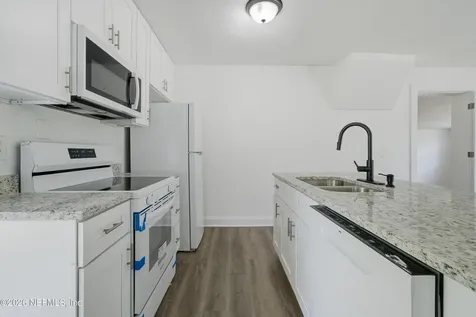 8988 Castle Boulevard Jacksonville FL 32208