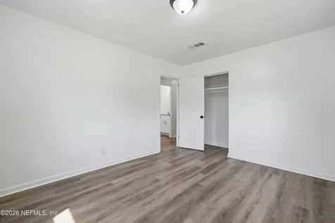 8988 Castle Boulevard Jacksonville FL 32208