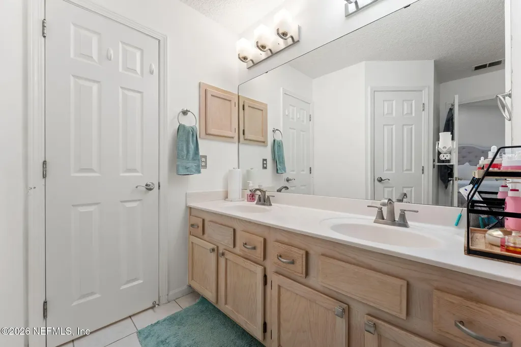 4753 Cumberland Station Drive Jacksonville FL 32257