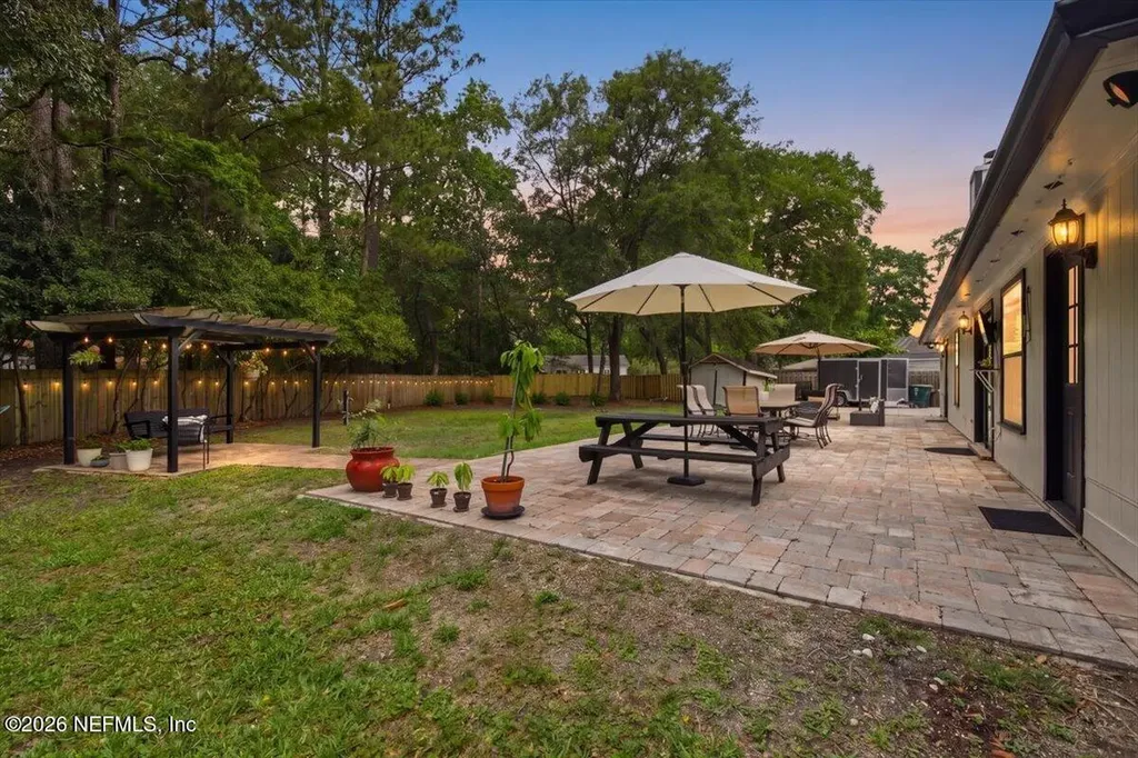 4345 Apple Tree Place Jacksonville FL 32258