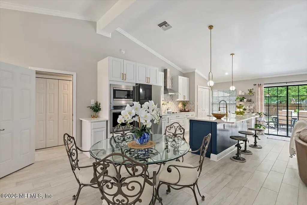 4345 Apple Tree Place Jacksonville FL 32258