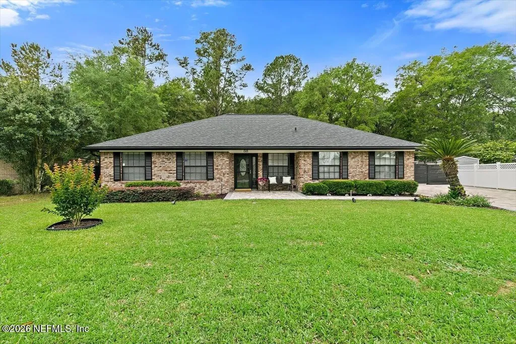 4345 Apple Tree Place Jacksonville FL 32258