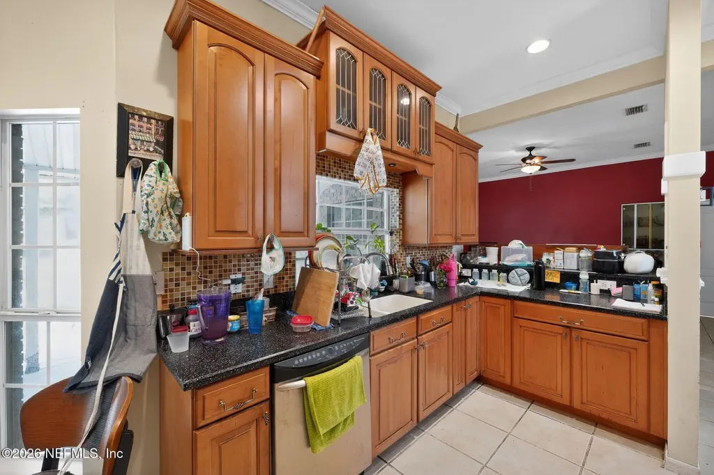 1819 The Glades Road Middleburg FL 32068