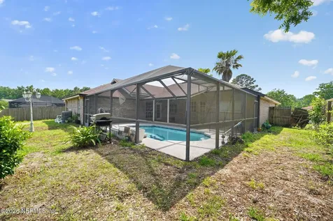1819 The Glades Road Middleburg FL 32068