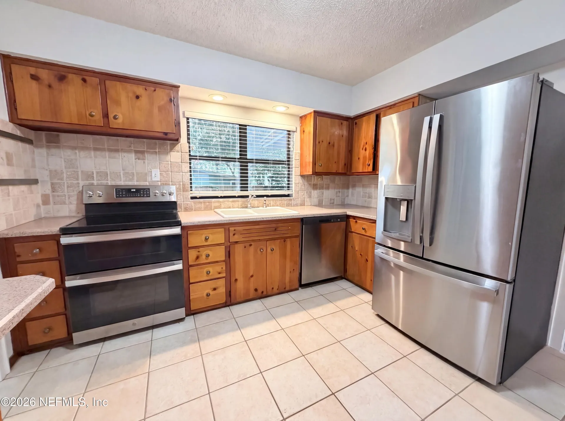 2020 Cherry Lane Palatka FL 32177