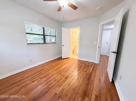 2020 Cherry Lane Palatka FL 32177