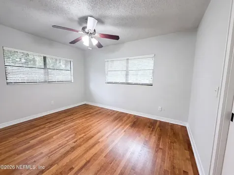 2020 Cherry Lane Palatka FL 32177
