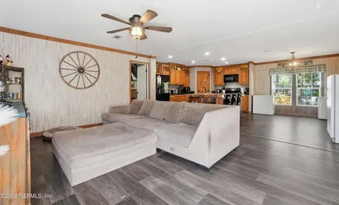 2435 Range Line Road Middleburg FL 32068