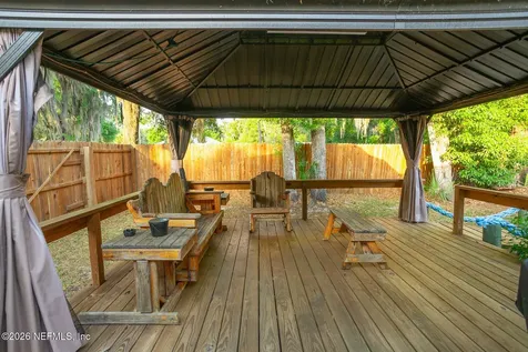 300 7th Avenue Welaka FL 32193