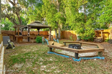 300 7th Avenue Welaka FL 32193