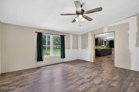134 Windy Hills Road Hawthorne FL 32640