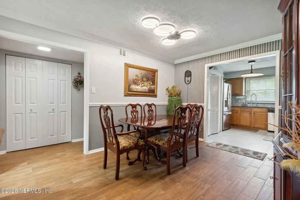 4915 Baymeadows Road Jacksonville FL 32217
