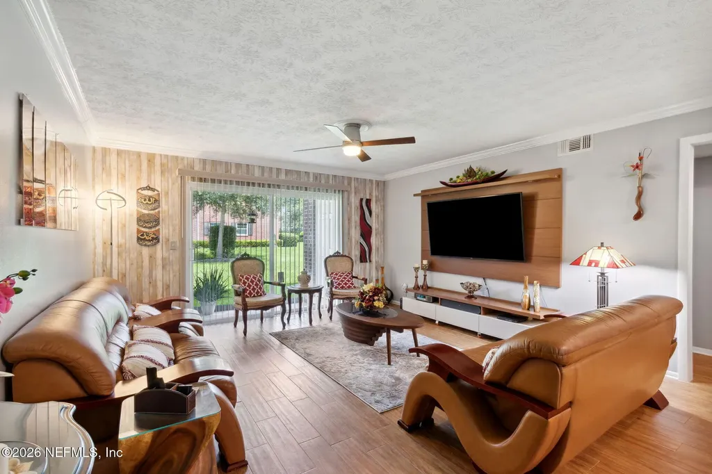 4915 Baymeadows Road Jacksonville FL 32217