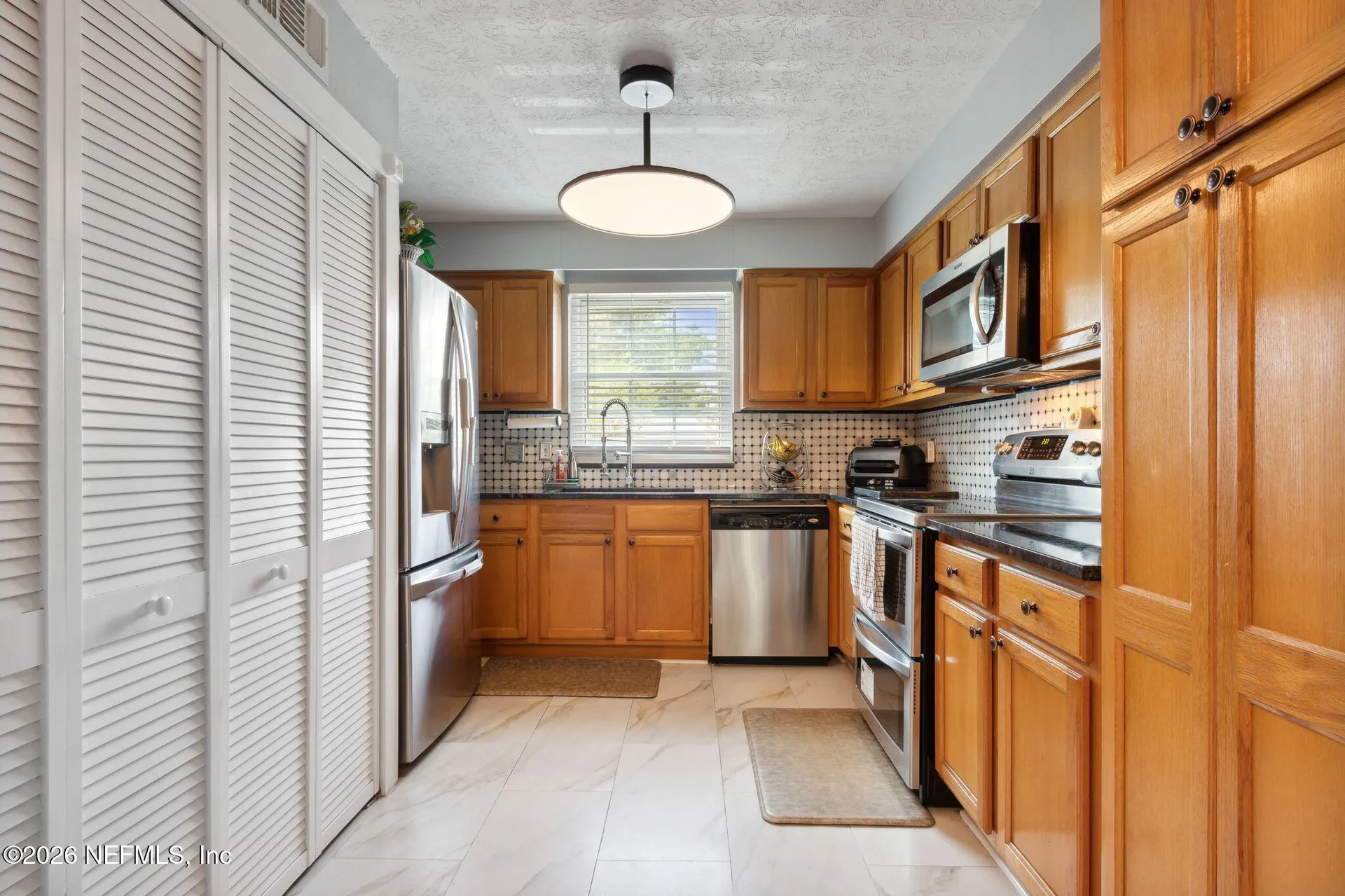 4915 Baymeadows Road Jacksonville FL 32217