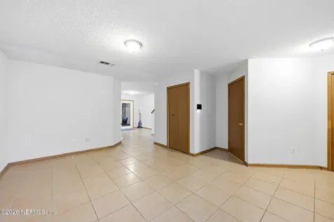 9353 Genna Trace Trail Jacksonville FL 32257