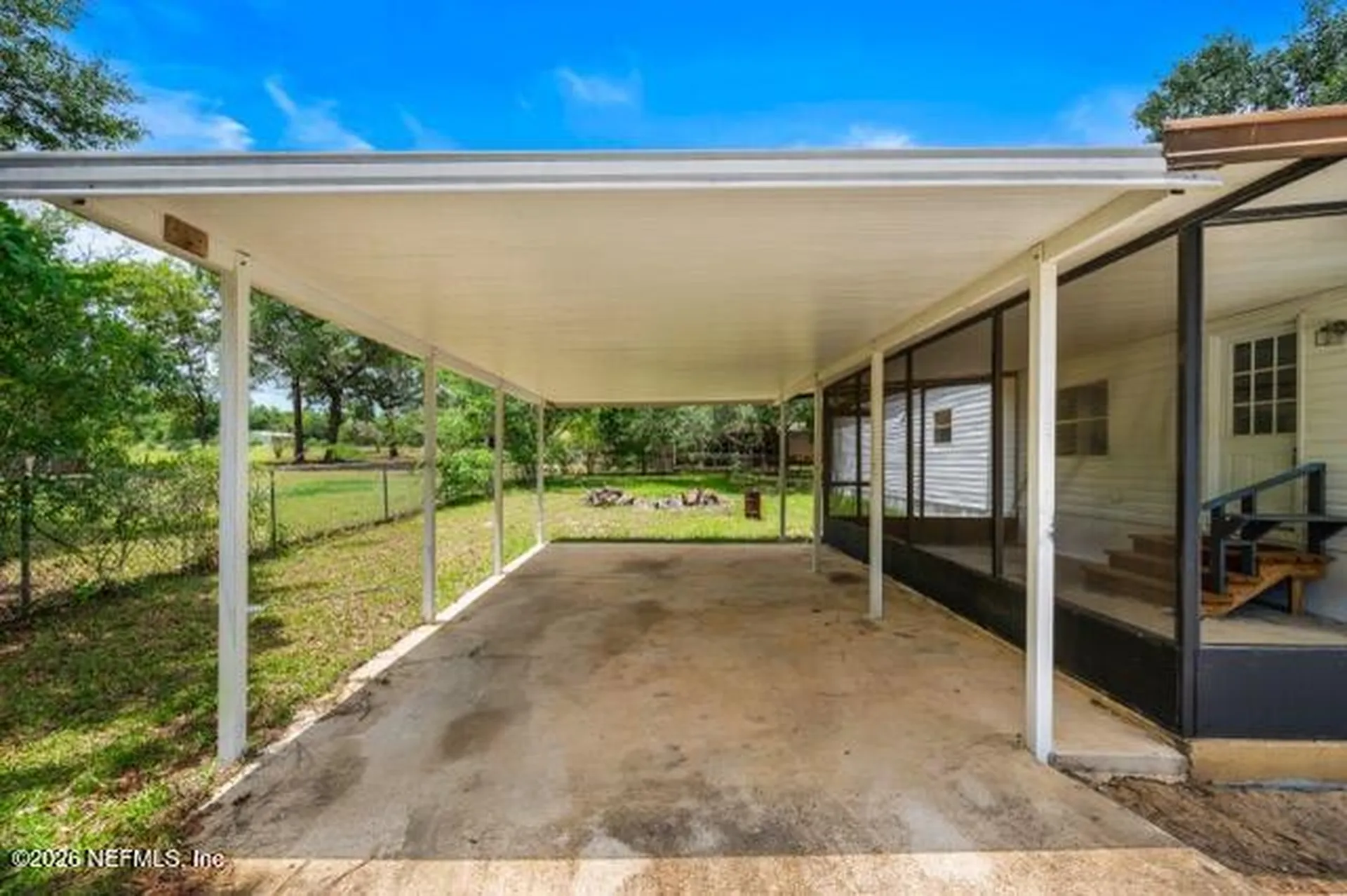 207 Milton Avenue Interlachen FL 32148
