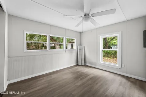 207 Milton Avenue Interlachen FL 32148