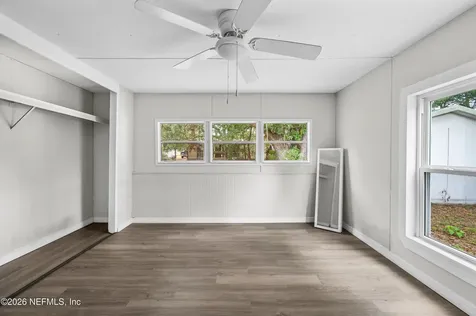 207 Milton Avenue Interlachen FL 32148