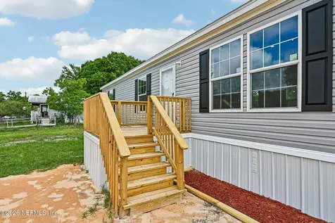6771 SW County Road 225 Starke FL 32091
