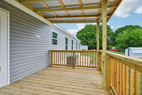 6771 SW County Road 225 Starke FL 32091