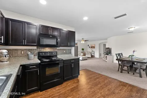 6178 Daylilly Road Macclenny FL 32063