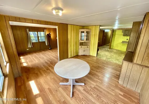 208 Country Living Circle Melrose FL 32666