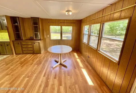 208 Country Living Circle Melrose FL 32666