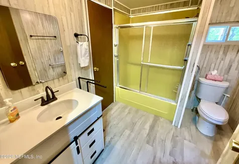 208 Country Living Circle Melrose FL 32666
